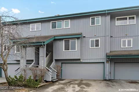 6711 Fairweather Dr # 21-1-3, Anchorage, AK 99518
