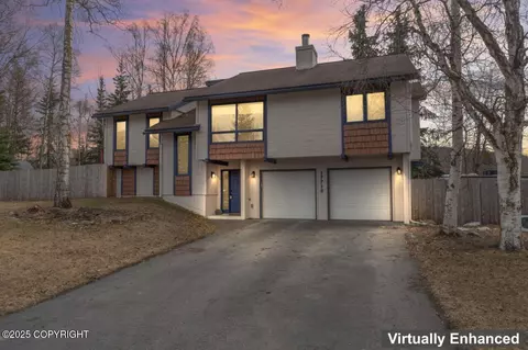 17710 Nitoanya Cir, Eagle River, AK 99577