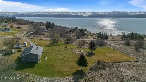 41295 Alan St, Homer, AK 99603