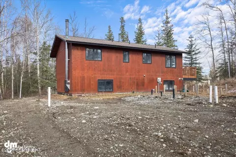 Exterior - 660 E Barra Loop, Wasilla, AK 99654 photo 10 of 13