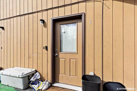 4950 E 24th Ave, Anchorage, AK 99508 photo 5