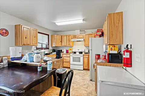 4950 E 24th Ave, Anchorage, AK 99508 photo 28