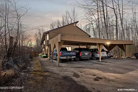 4950 E 24th Ave, Anchorage, AK 99508