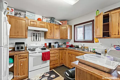 4950 E 24th Ave, Anchorage, AK 99508 photo 16