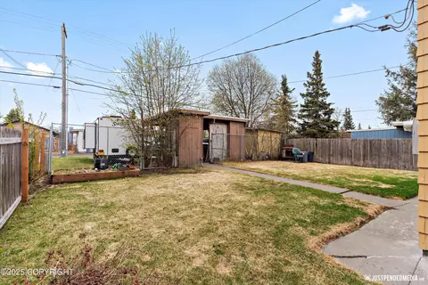 Exterior - 108 E Cook Ave, Anchorage, AK 99501 photo 3 of 8