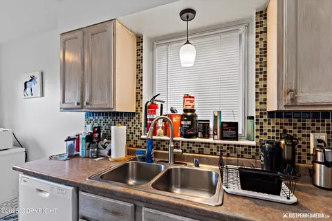 Kitchen - 108 E Cook Ave, Anchorage, AK 99501 photo 4 of 4