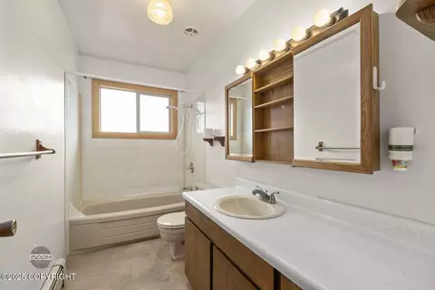 7100 E 17th Ave, Anchorage, AK 99504 photo 14