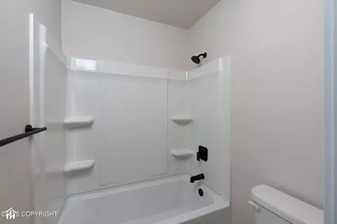 Bath - 8787 Turlock Dr, Eagle River, AK 99577 photo 3 of 7