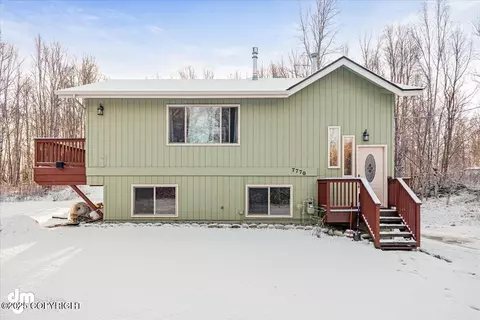 7770 E Dania Ln, Wasilla, AK 99654