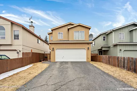 6641 Desiree Loop, Anchorage, AK 99507