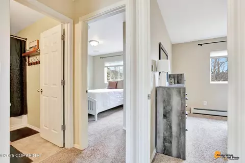 Entry Way - 1620 Woodroe Ln, Anchorage, AK 99507 photo 1 of 5