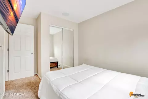 Bedroom - 1620 Woodroe Ln, Anchorage, AK 99507 photo 10 of 10