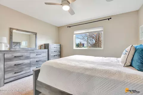 Bedroom - 1620 Woodroe Ln, Anchorage, AK 99507 photo 1 of 10