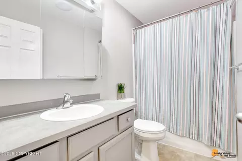 Bath - 1620 Woodroe Ln, Anchorage, AK 99507 photo 2 of 2