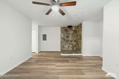 Living - 8023 E 36th Ave, Anchorage, AK 99504 photo 4 of 5
