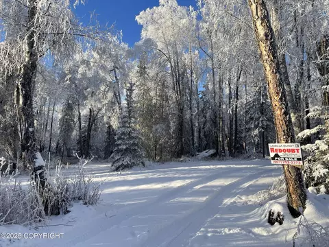 39545 Eldon Cir, Sterling, AK 99672 photo 2