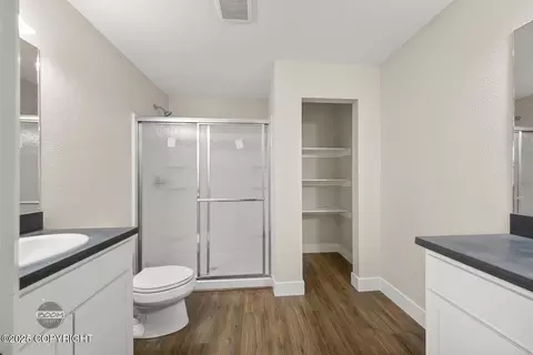 Bath - 11933 Town Park Cir, Eagle River, AK 99577 photo 2 of 4