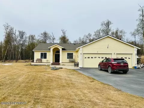 5789 S Hanson Loop, Wasilla, AK 99654