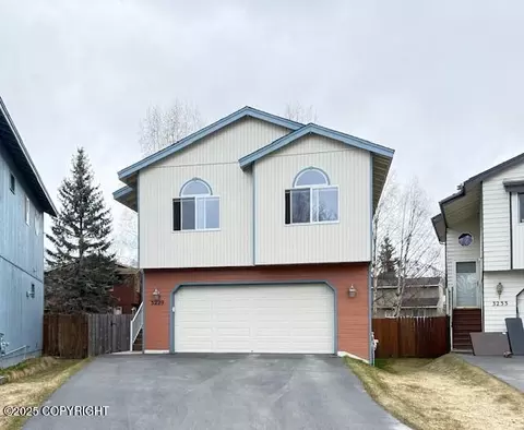 3229 Tayshee Cir, Anchorage, AK 99504