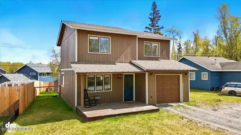 1691 N Lacy Loop, Wasilla, AK 99654