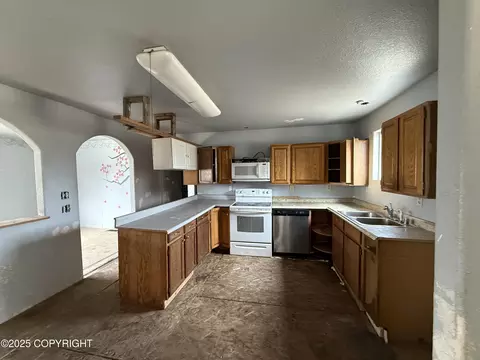1987 S Lodge Dr, Wasilla, AK 99654