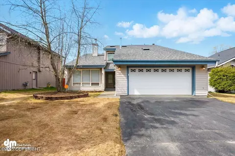 12100 Woodway Cir, Anchorage, AK 99516