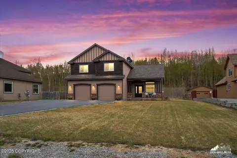 5517 E Fetlock Dr, Wasilla, AK 99654