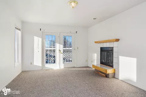 Living - 19231 Adak Cir, Eagle River, AK 99577 photo 6 of 6