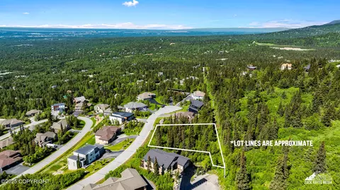 000 Manorwood Pointe Cir, Anchorage, AK 99516