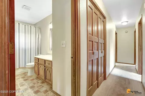 Entry Way - 19717 Delphin Cir, Eagle River, AK 99577 photo 2 of 3