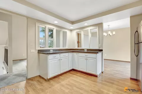 Kitchen - 19717 Delphin Cir, Eagle River, AK 99577 photo 3 of 4