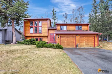 19717 Delphin Cir, Eagle River, AK 99577