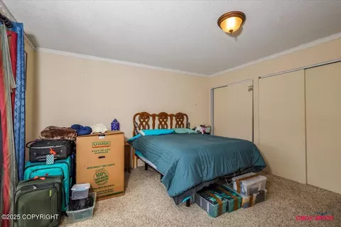 Bedroom - 16500 E Smith Rd, Palmer, AK 99645 photo 2 of 2