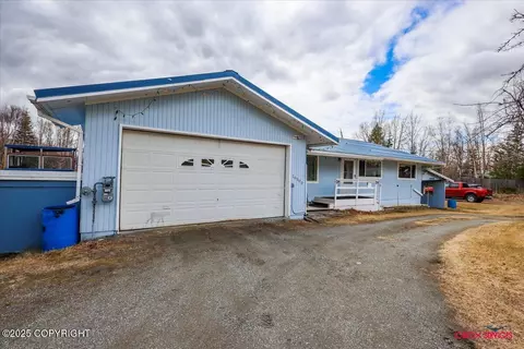 Exterior - 16500 E Smith Rd, Palmer, AK 99645 photo 23 of 25