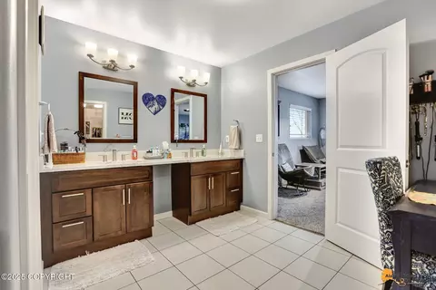 Bath - 9575 E Breen St, Palmer, AK 99645 photo 4 of 7