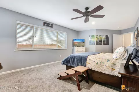 Bedroom - 9575 E Breen St, Palmer, AK 99645 photo 5 of 17