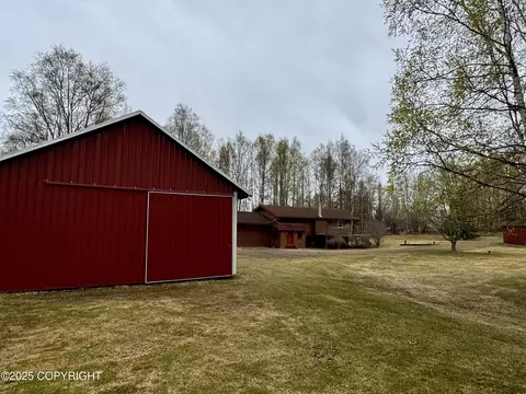 20109 Upper Bowery Ln, Chugiak, AK 99567 photo 8