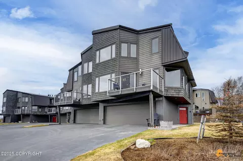 1833 W 15th Ave, Anchorage, AK 99501