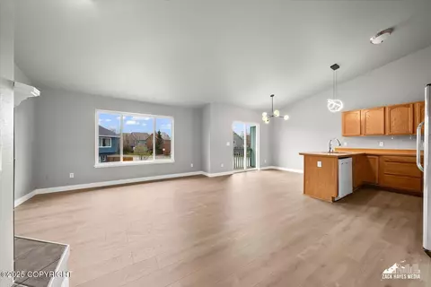 1766 Wildberry Loop, Anchorage, AK 99502 photo 6