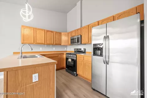 1766 Wildberry Loop, Anchorage, AK 99502 photo 19