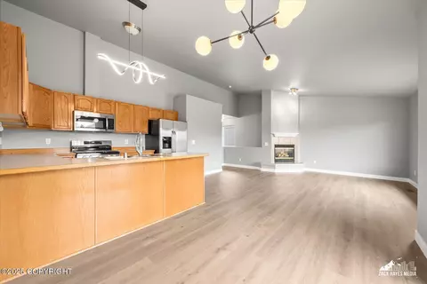 1766 Wildberry Loop, Anchorage, AK 99502 photo 15