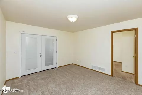 4030 Sycamore Loop, Anchorage, AK 99504 photo 17