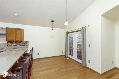 4030 Sycamore Loop, Anchorage, AK 99504 photo 9