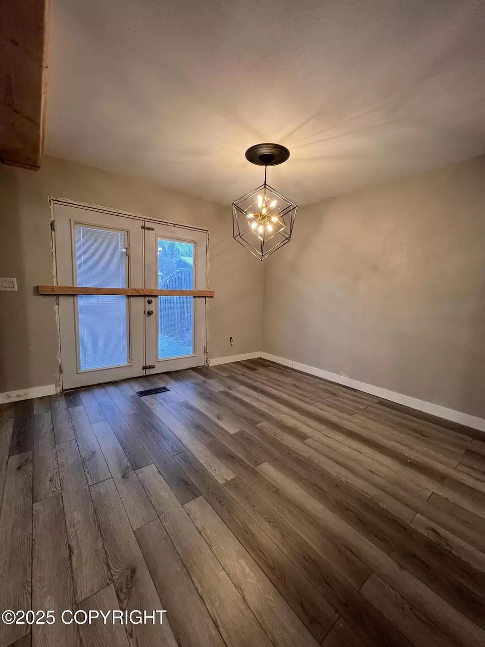Dining - 8621 Moss Court Ct # 21, Anchorage, AK 99504 photo 1 of 1
