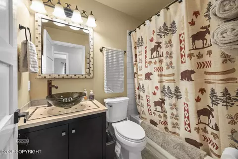 Bath - 17516 Baronoff Ave, Eagle River, AK 99577 photo 1 of 4