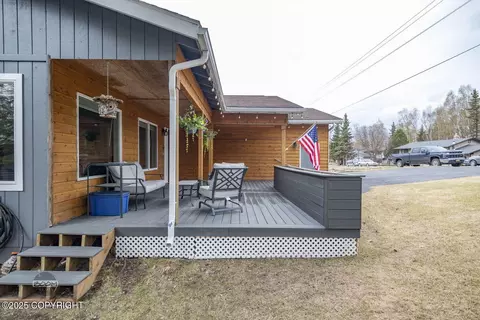 Exterior - 17516 Baronoff Ave, Eagle River, AK 99577 photo 4 of 9