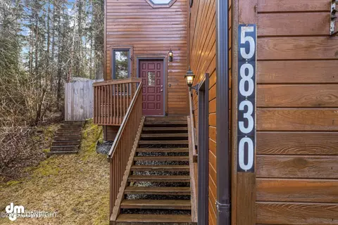 5830 W Tree Dr, Anchorage, AK 99507 photo 4