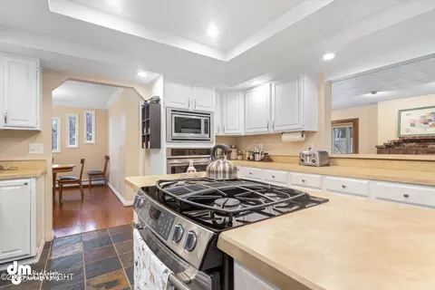 5830 W Tree Dr, Anchorage, AK 99507 photo 13
