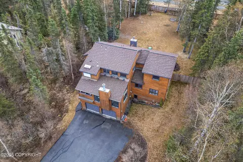 5830 W Tree Dr, Anchorage, AK 99507 photo 2