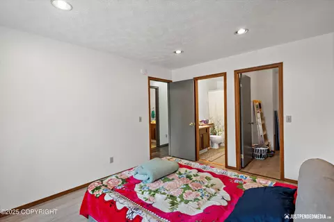 3130 E 46th Ave # 3, Anchorage, AK 99507 photo 8